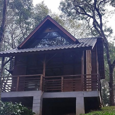 Chale Em Frente Ao Zoologico Villa Curitiba Ngoại thất bức ảnh